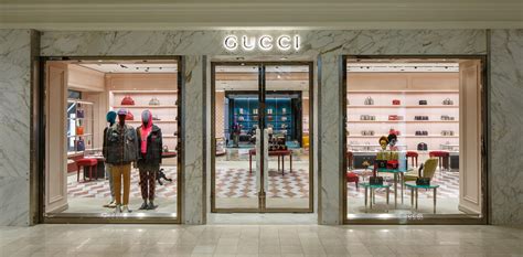 gucci outlet atlanta georgia|gucci phipps plaza atlanta ga.